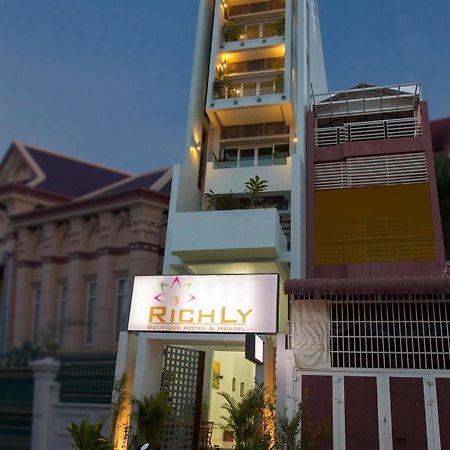 Richly Boutique Hotel Phnom Penh Bagian luar foto